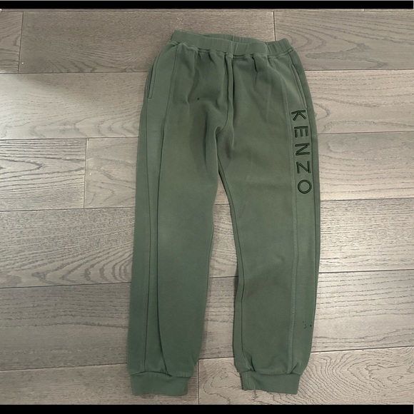 Matching set - Picture 3 of 5